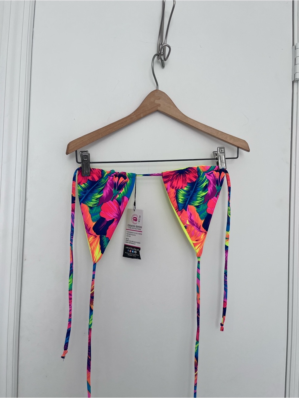 NWT Demon Bikini 80s Style Floral Triangle Top S